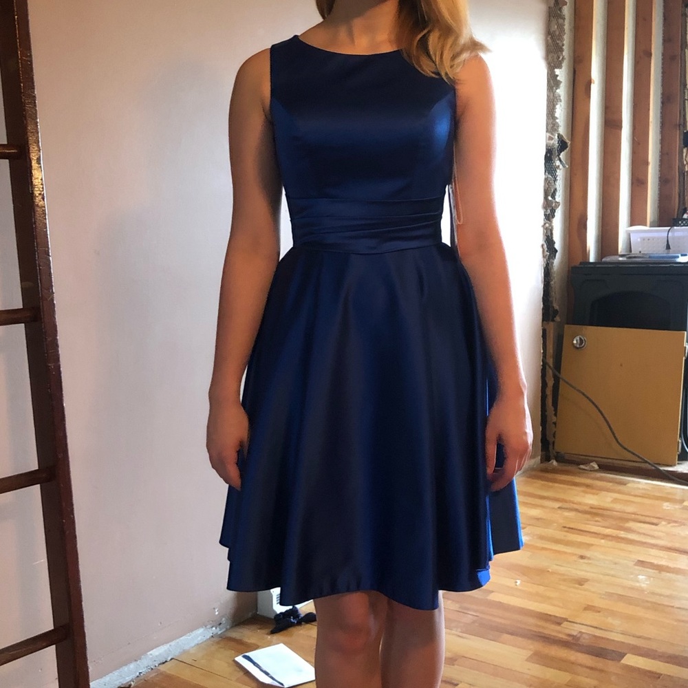 Royal Blue Dama Quinceanera dress